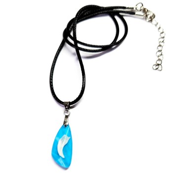 Preview: auke50-3-zahn-harz-epoxidharz-kette-schmuck.jpg