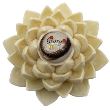 aumm26-3-muttermilch-deko-lotus-blume.jpg