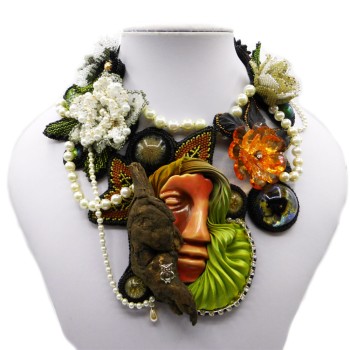 statement-kette-blumen-perlen-co21-2