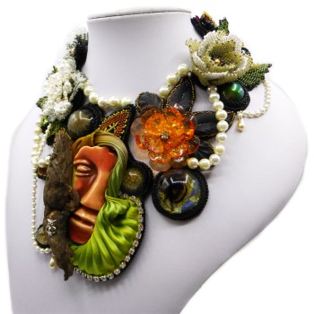 kette-halskette-blumen-gesicht-co21-3.jpg