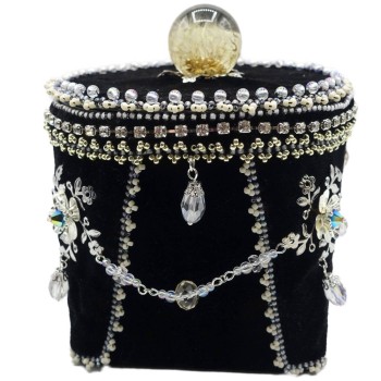 schmuckkaestchen-geschenkbox-silber-gb18-2.jpg