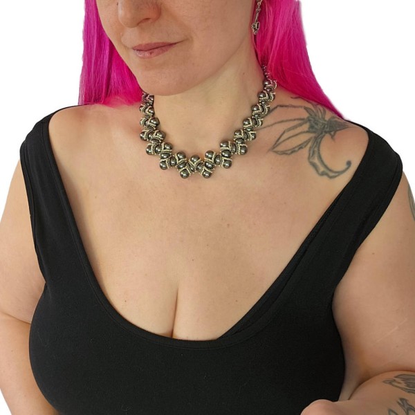 kette-grau-silber-perlen-hk128-4.jpg
