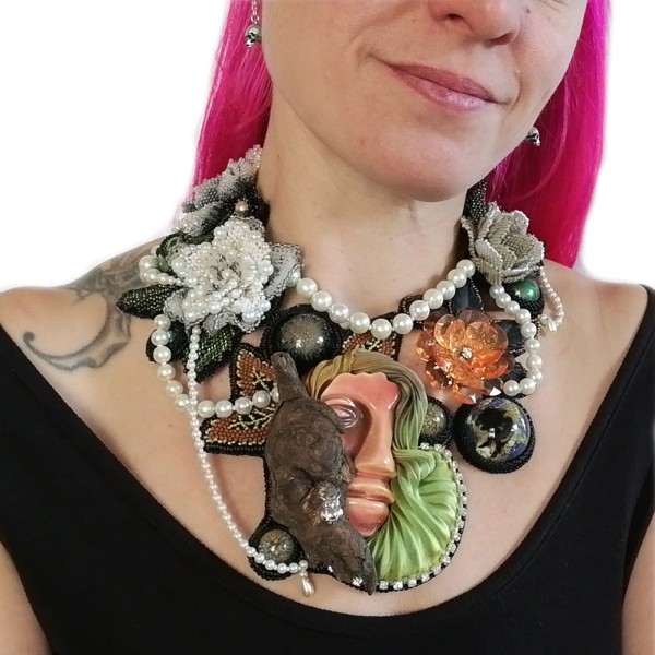 statement-kette-blumen-perlen-co21-6